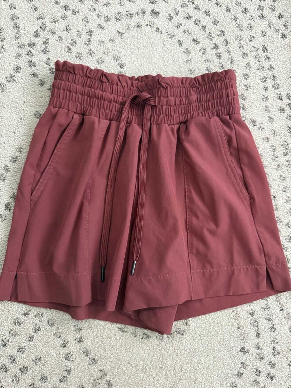 Abercrombie & Fitch pull on draw strong shorts, mauve size xxs